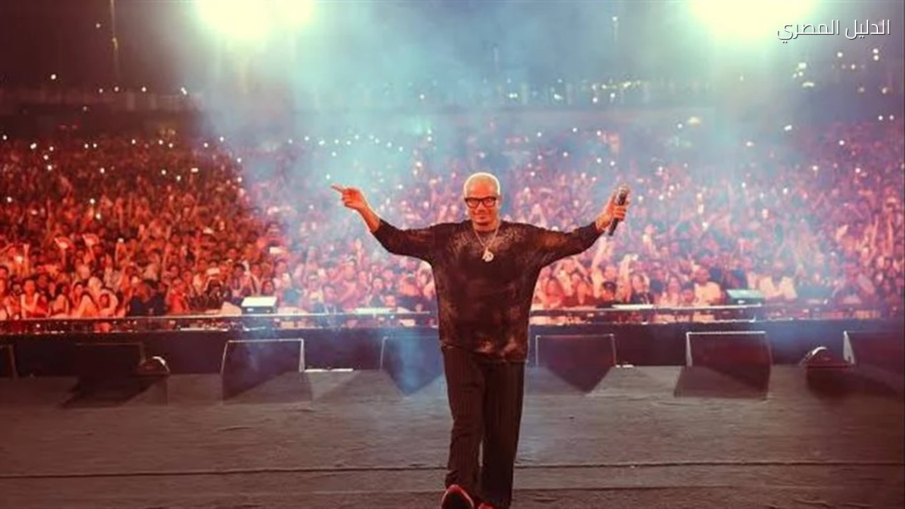 عمرو دياب 65 عامًا من النجاح و10 ألبومات صنعت مجده