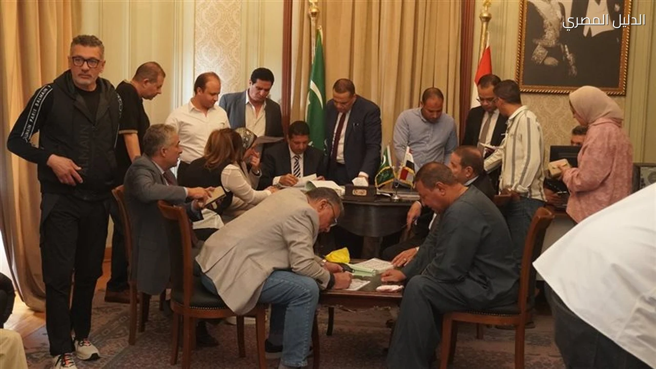الوفد 74 مرشحًا للهيئة العليا و8 للسكرتارية في اليوم الأول