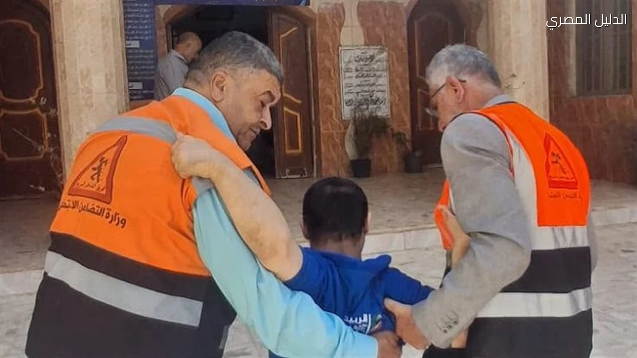 أب ثمانيني بالغربية يستغيث لرعاية ابنه المعاق