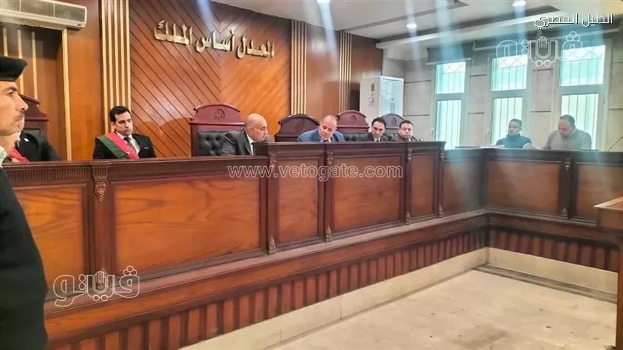 إحالة عامل للجنايات بتهمة الاستيلاء على أموال محل أحذية بالعجوزة