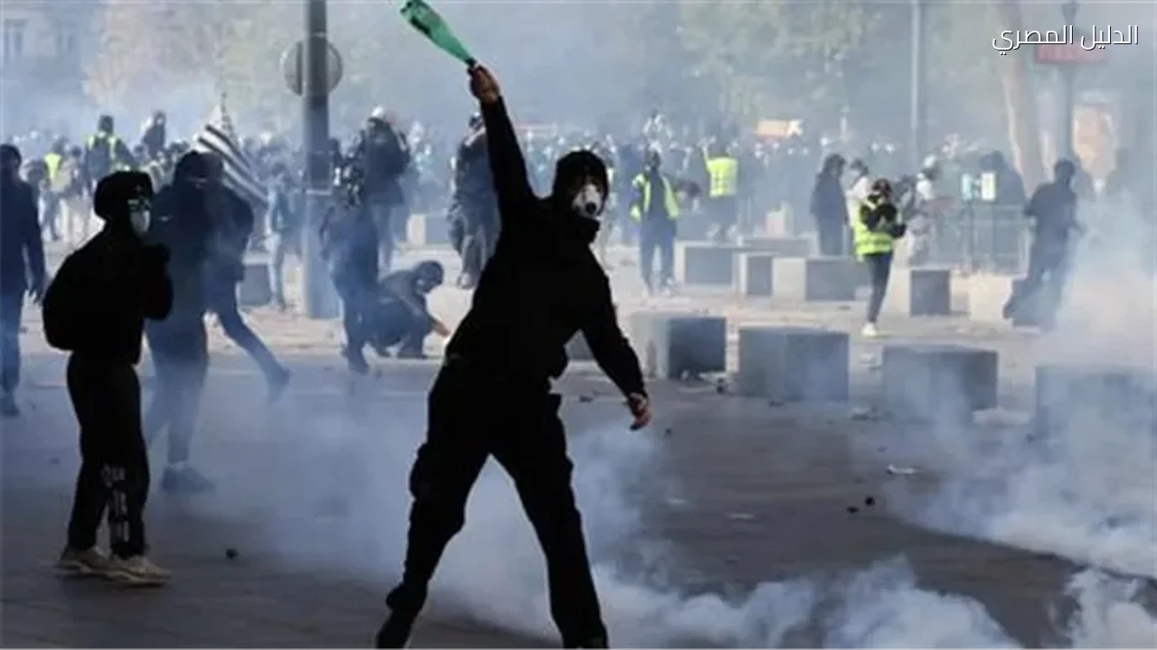 حظر تجول جزئي في مدن فرنسية كبرى بعد أعمال شغب