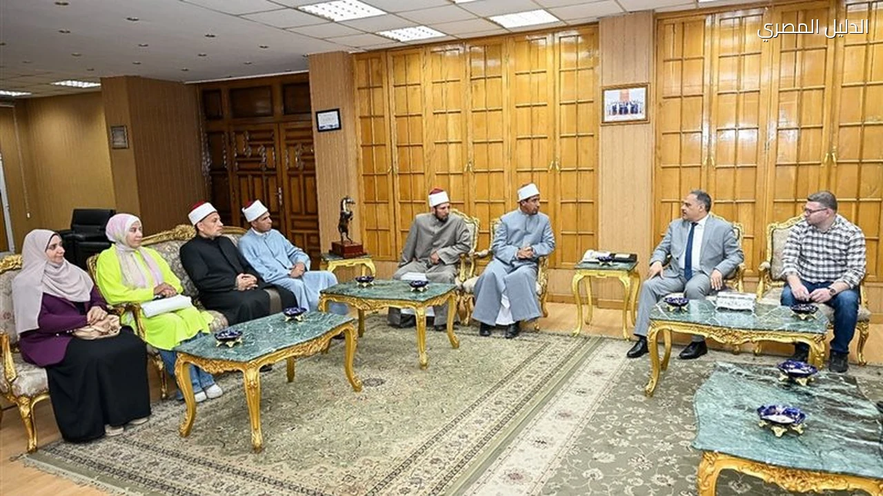 الأشموني يبحث مع الأزهر قوافل دعوية بالشرقية