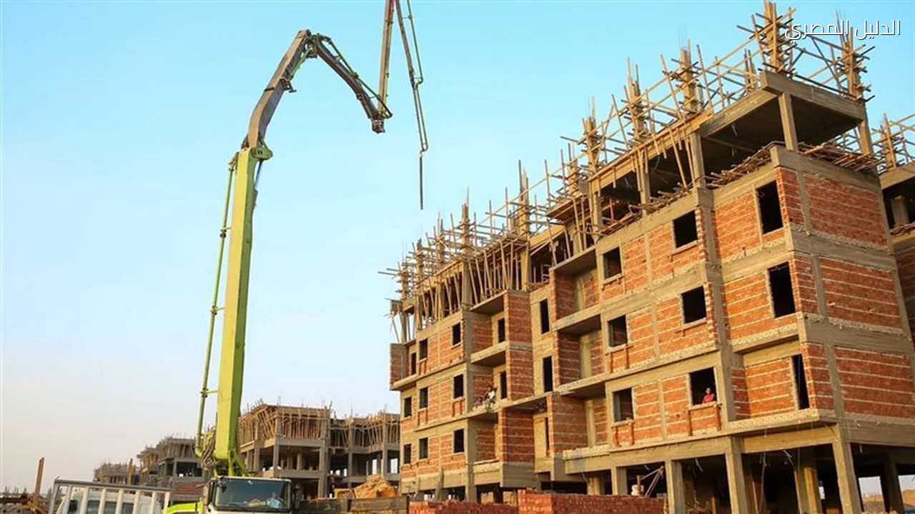 الإسكان تهدد شركات المقاولات بسحب أعمال سكن لكل المصريين