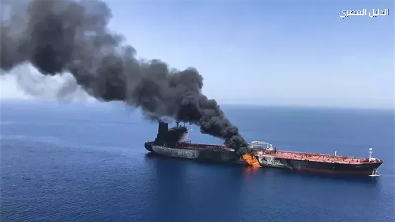 الحرس الثوري يعلن انفجار ناقلة نفط ثالثة في مضيق هرمز