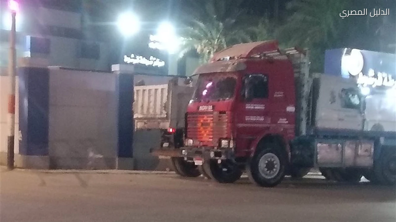 النقل الثقيل يثير الرعب بين أهالي فرشوط بقنا