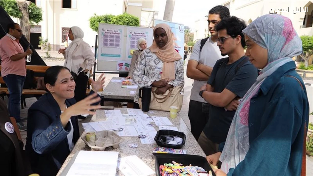 طب عين شمس تنظم فعالية للوقاية من الالتهاب السحائي