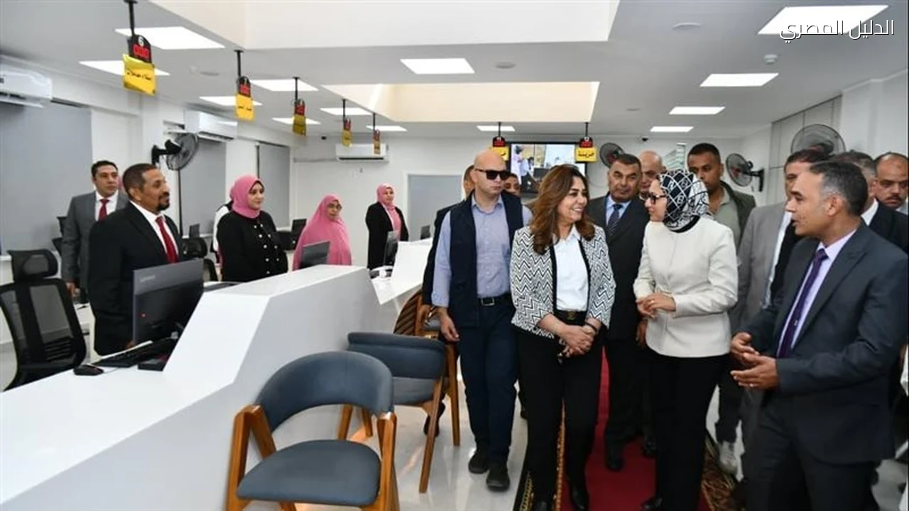 خدمات حكومية جديدة بمركز الخارجة التكنولوجي بعد تطويره