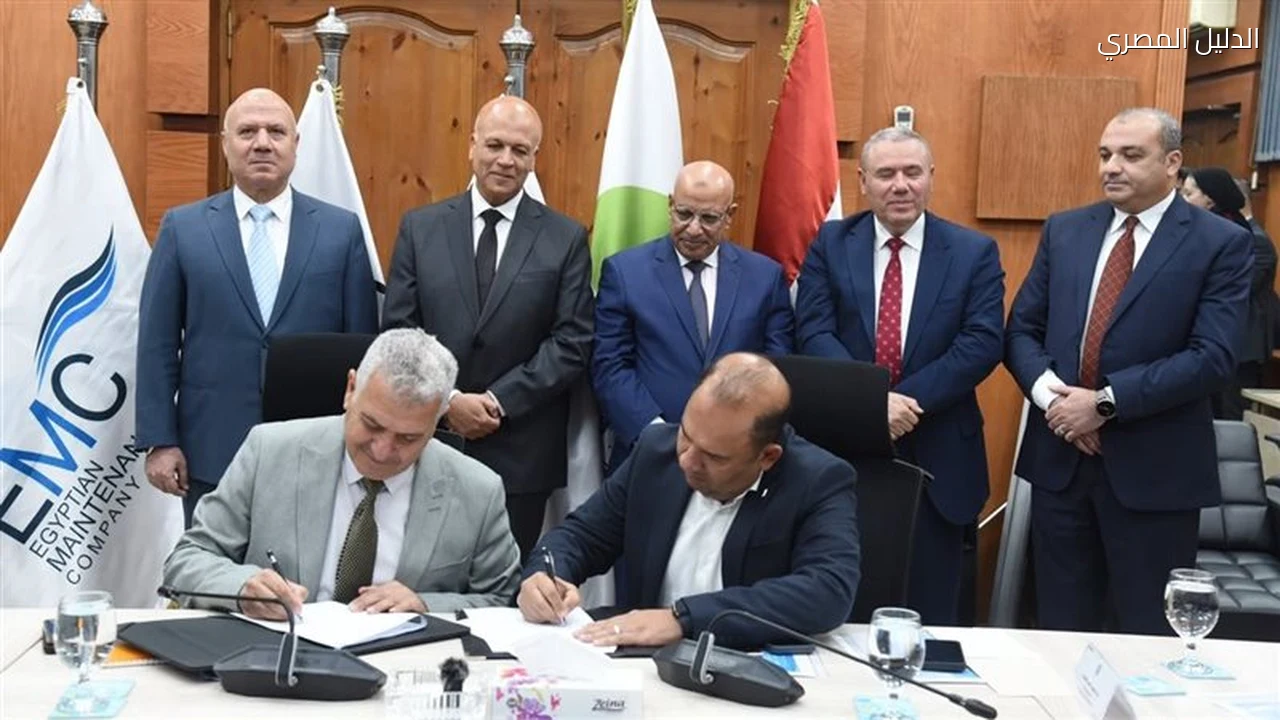 بطاقة 485 ألف متر مكعب يوميًا توقيع عقود 11 محطة تحلية