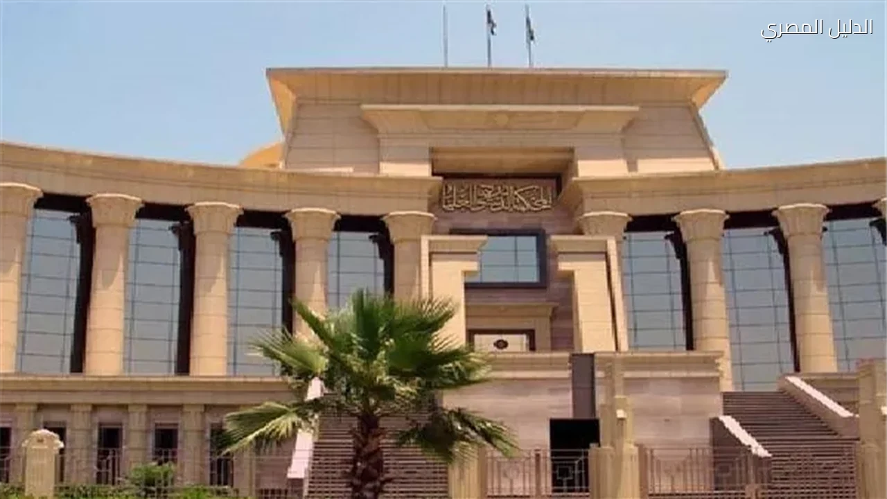 أخبار مصر الإدارية العليا تنهي أزمة موظفة وتلزم القاهرة برد مستحقاتها