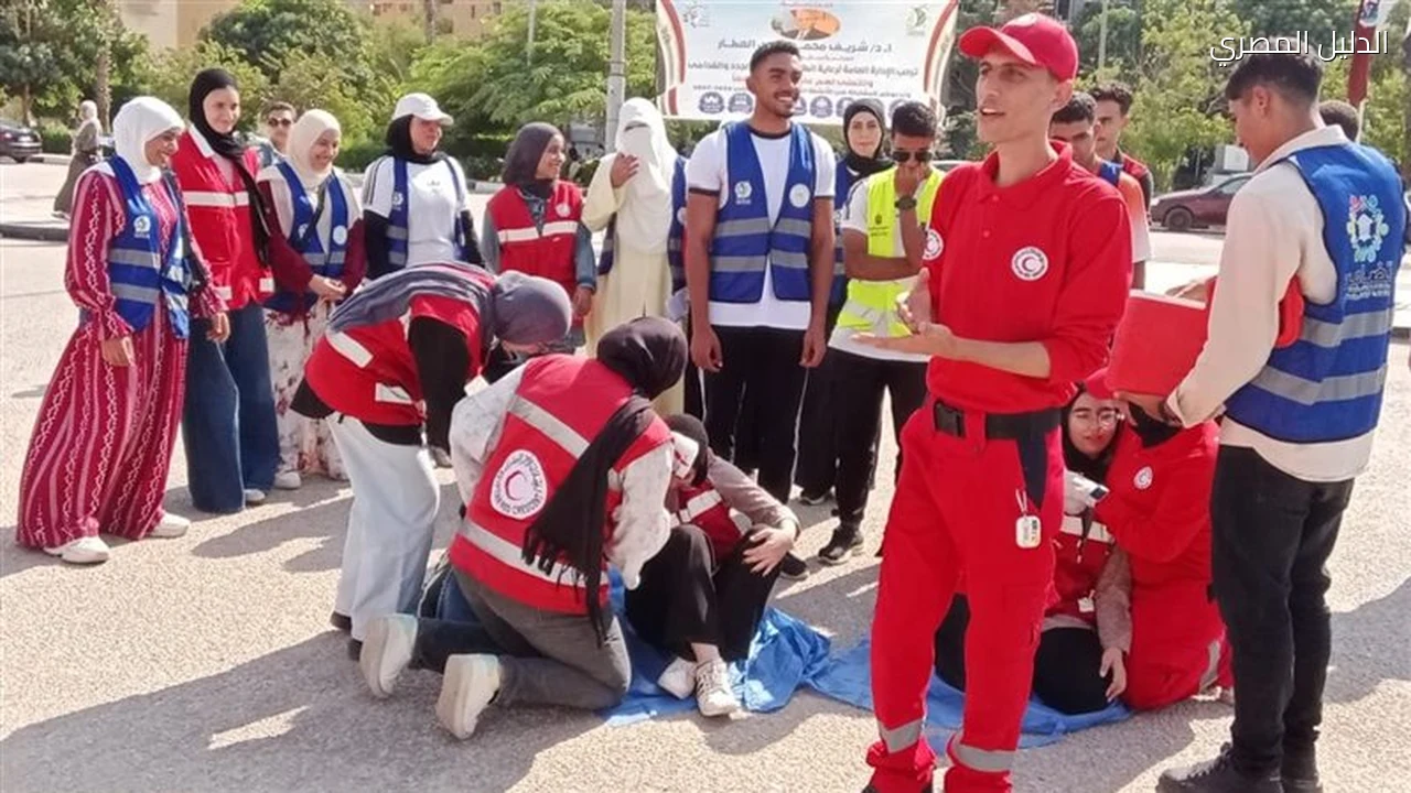جامعة الفيوم تطلق حملة Red Week بالتعاون مع الهلال الأحمر