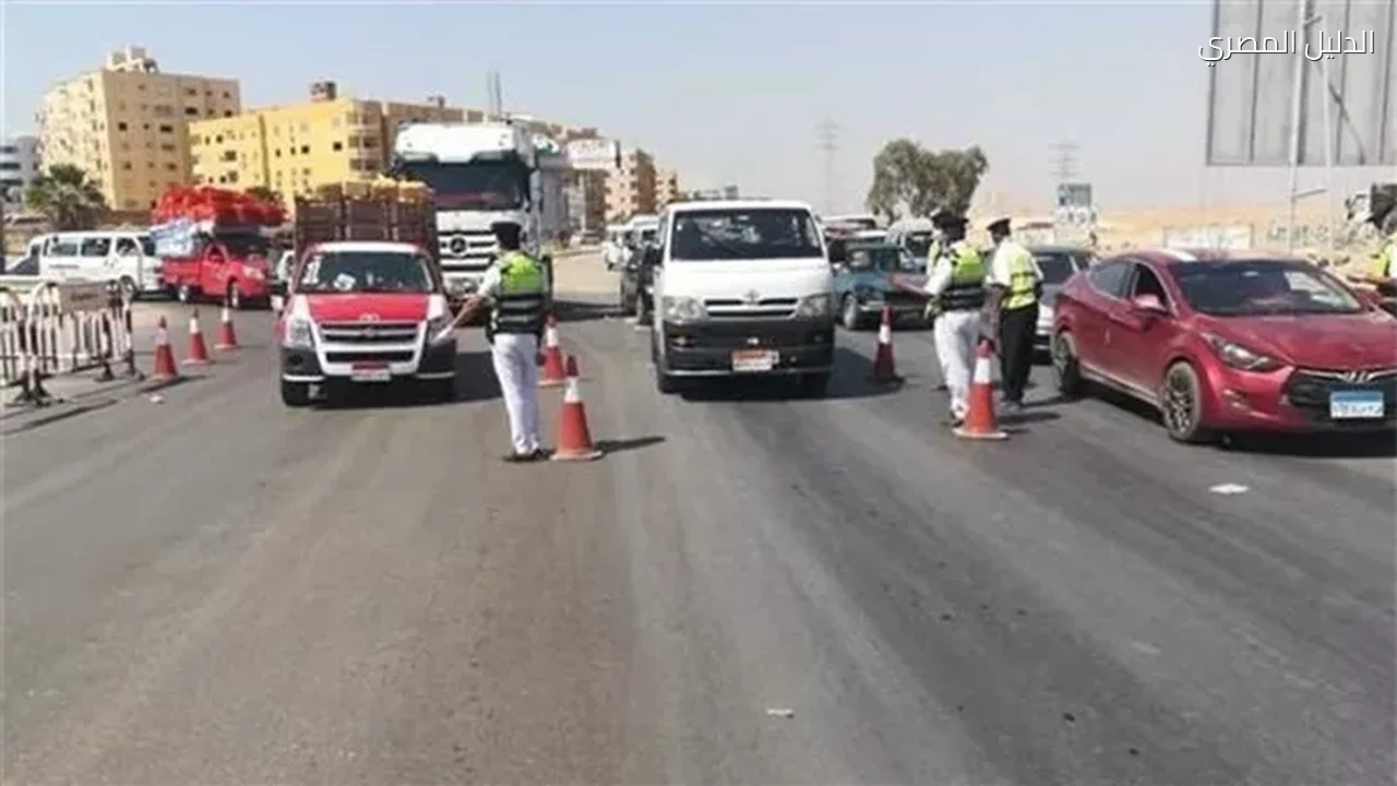 حملات مكثفة تضبط 102 ألف مخالفة مرورية و6 ملايين جنيه