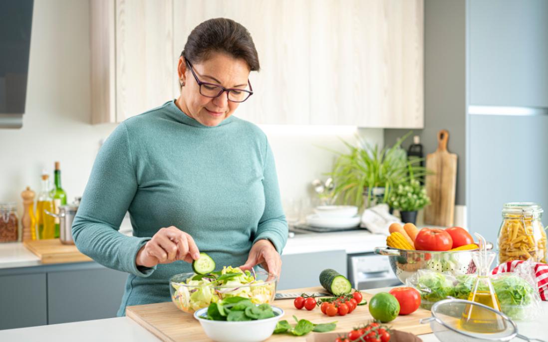 خطة غذائية لإنقاص الوزن بعد الأربعين