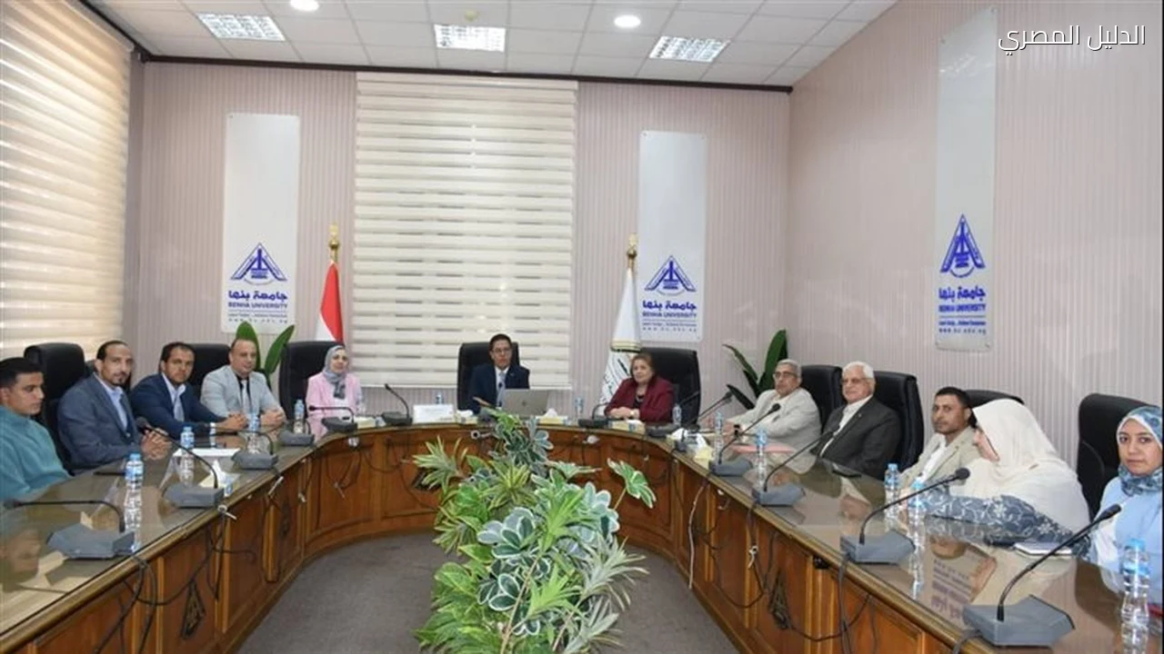 جامعة بنها تختار عميد كلية الآداب