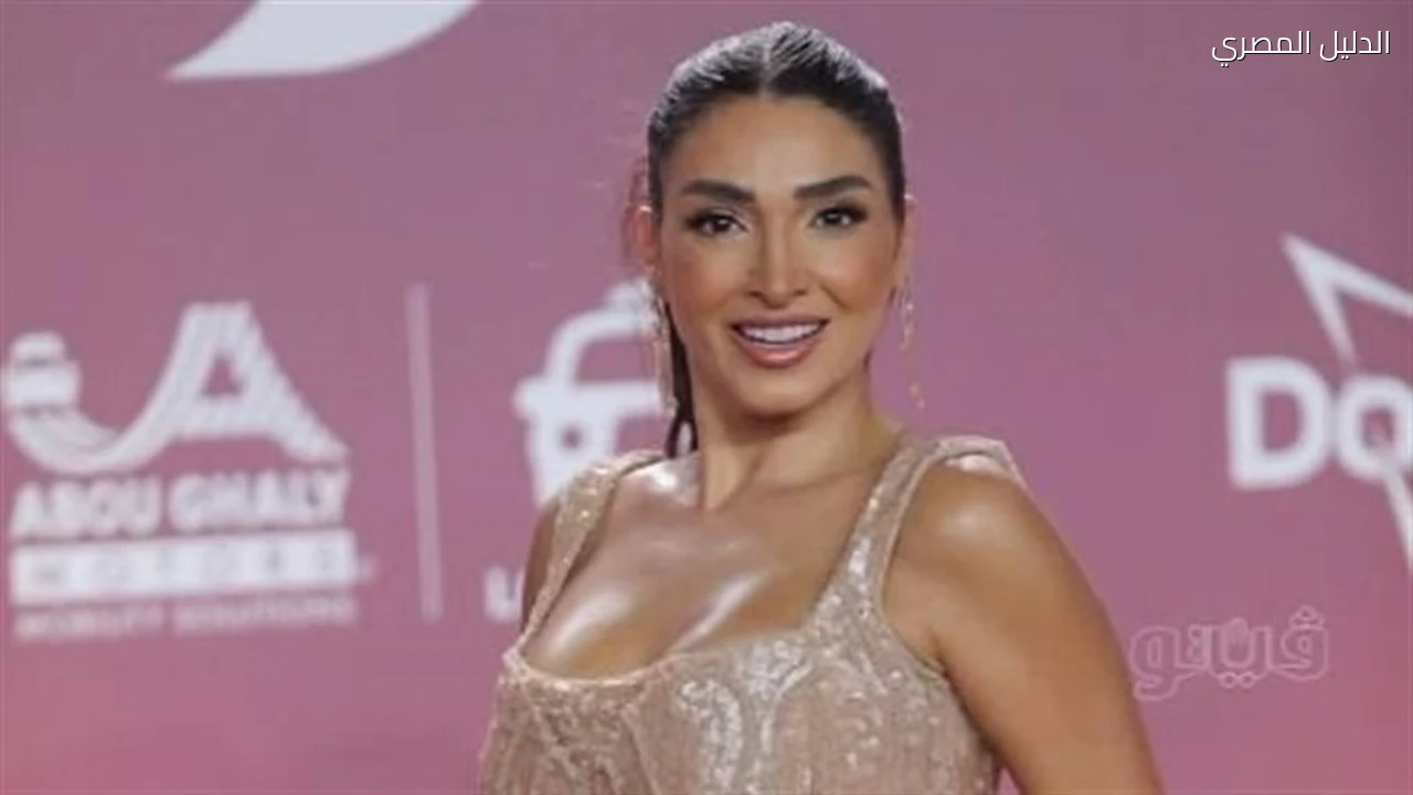 روجينا تتصدر التريند بثلاث إطلالات في مهرجان الجونة
