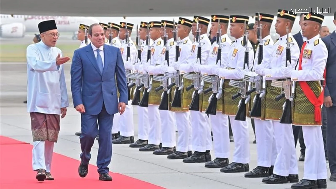 السيسي في ماليزيا لتعزيز الشراكة الإستراتيجية