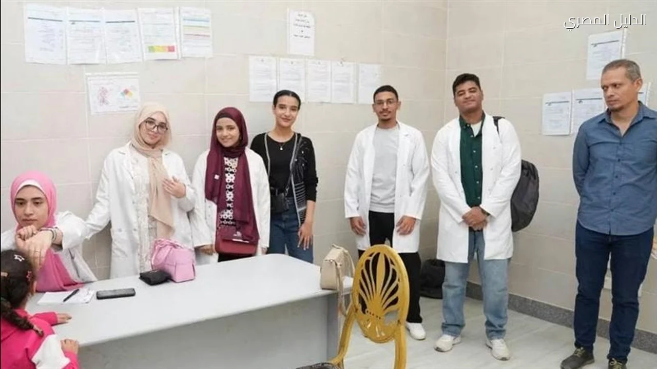طب أسيوط تشارك في قافلة تنموية ببني مر وتفحص 629 حالة