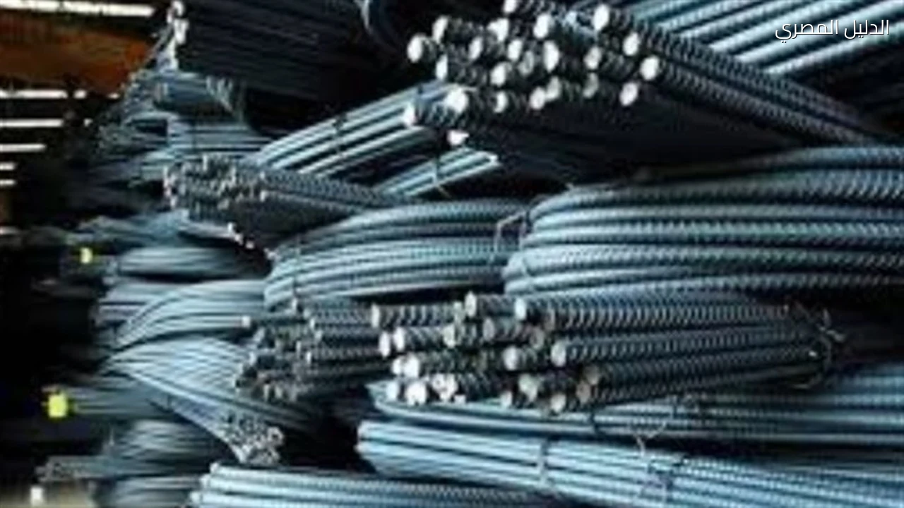 أسعار الحديد اليوم الجمعة استقرار عز عند 39892 جنيهًا للطن