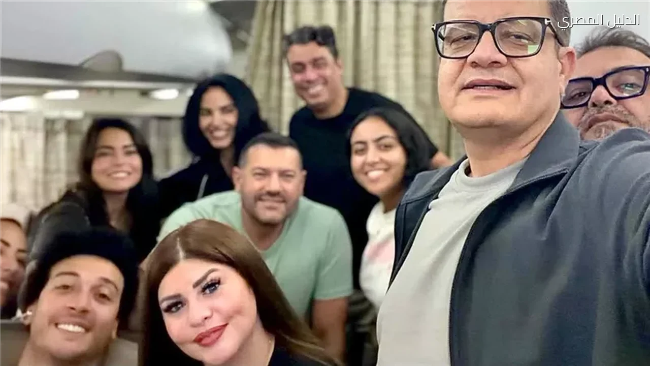 عمرو يوسف يتوجه إلى الرياض لعرض مسرحية أنا مش عارفني