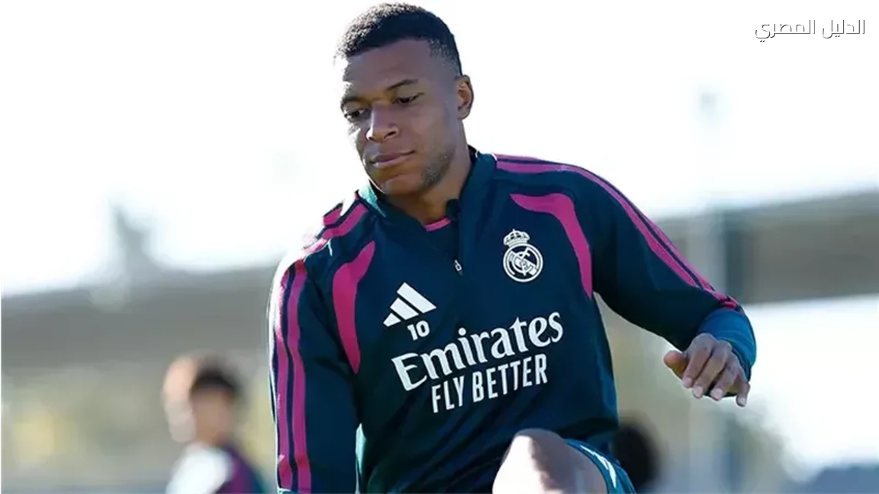 مبابي يتوج بجائزة أونز دور كأفضل لاعب في أوروبا