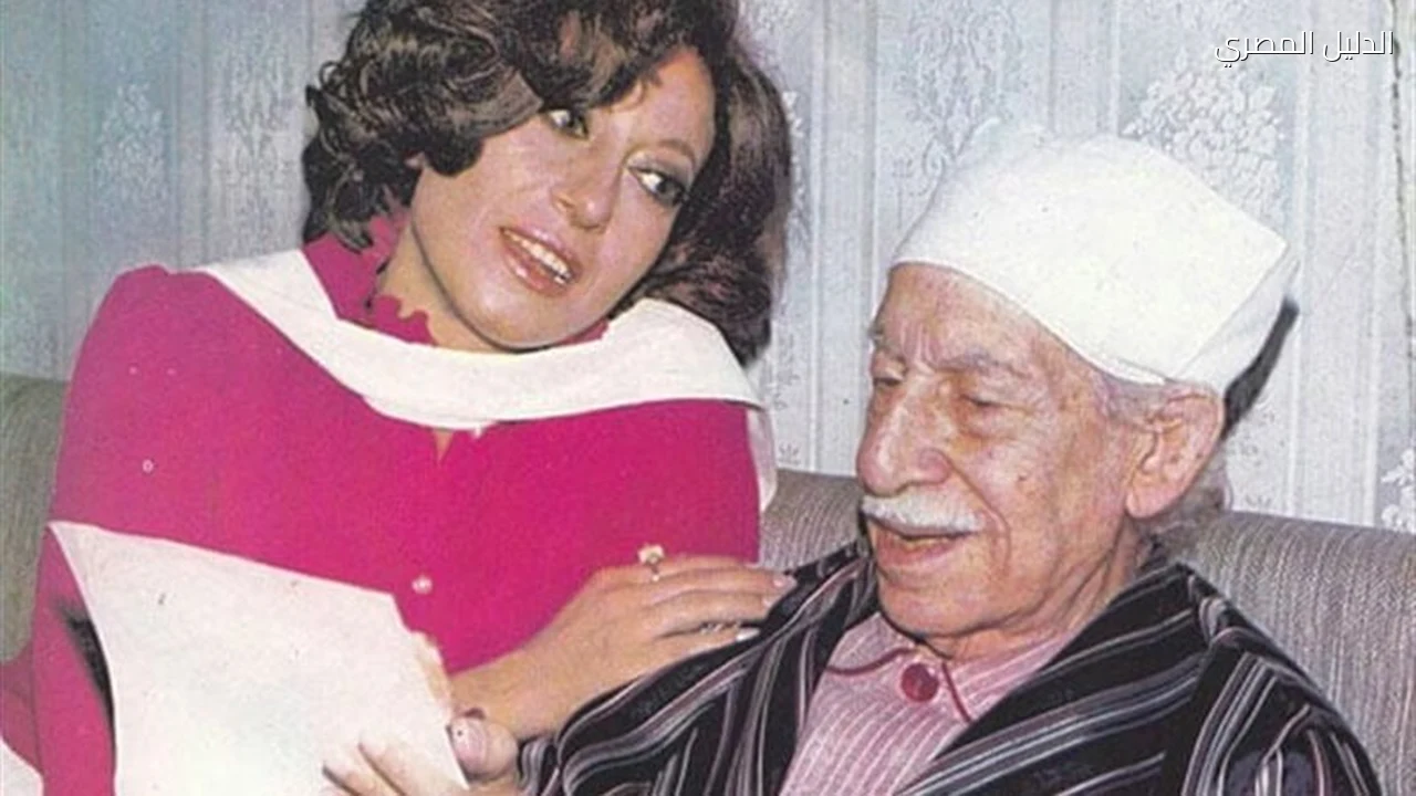 توفيق الحكيم عدو المرأة والكرة وحكايات من حياته
