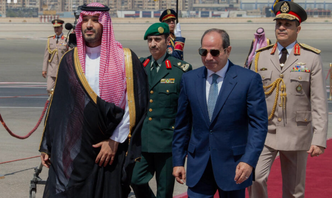 الدفاع عن أمن السعودية