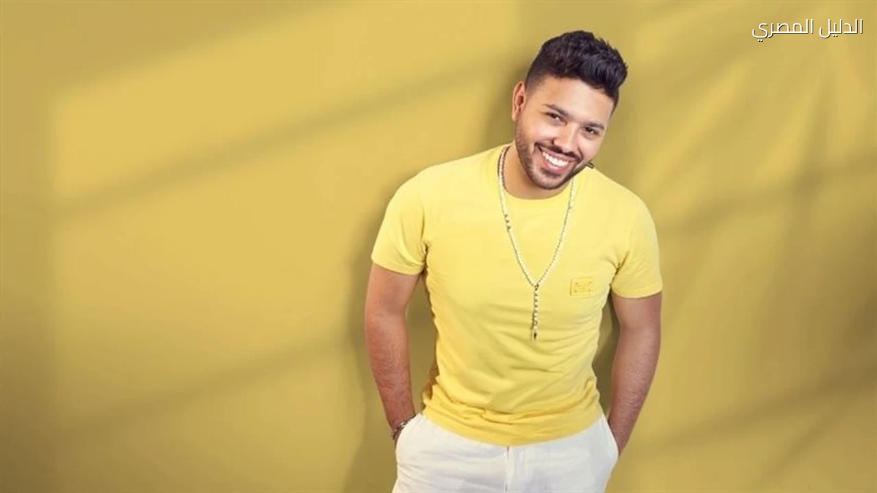 محمد شاهين يجري بروفات حفله بمهرجان الموسيقى العربية