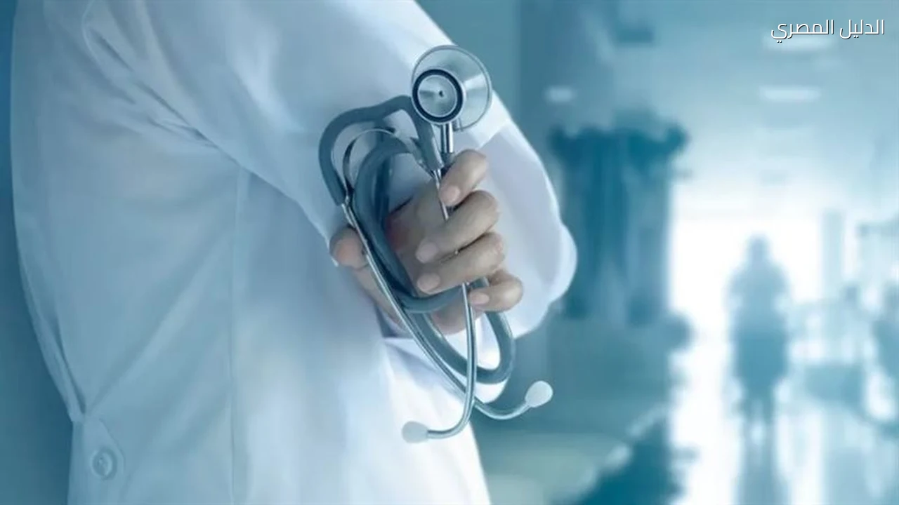 مطالب برلمانية بتدخل تشريعي لضبط معايير تكليف الأطباء