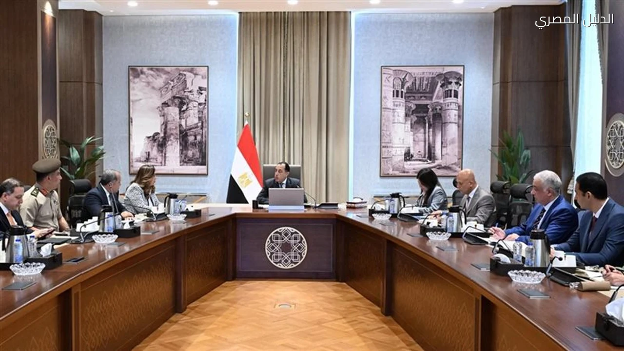 مدبولي يحدد ملفات منتدى مصر 2026 من العشوائيات إلى المدن الجديدة
