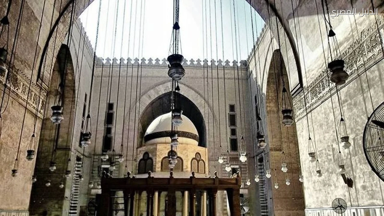 مواقيت الصلاة اليوم الإثنين وموعد أذان الظهر