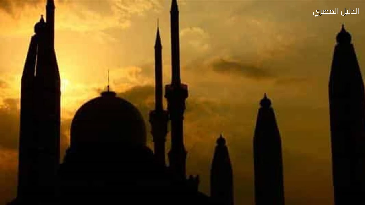 مواقيت الصلاة موعد أذان الفجر اليوم الإثنين في القاهرة