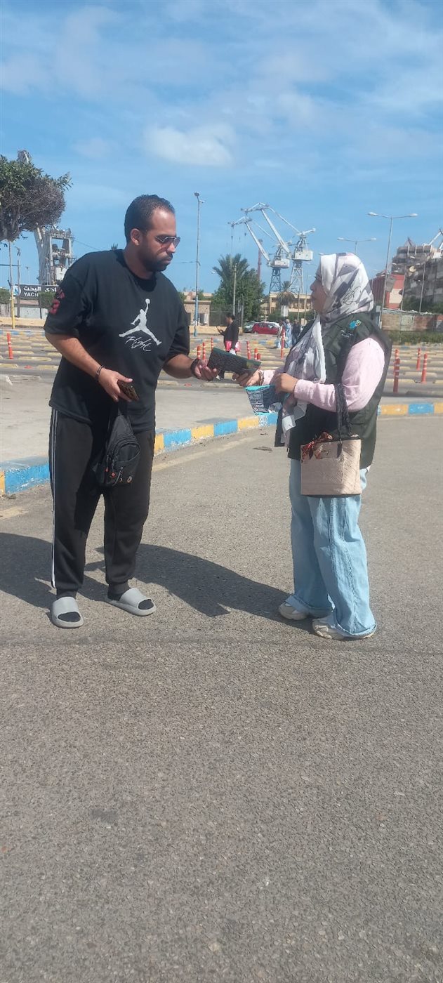 جانب من الحملات،فيتو