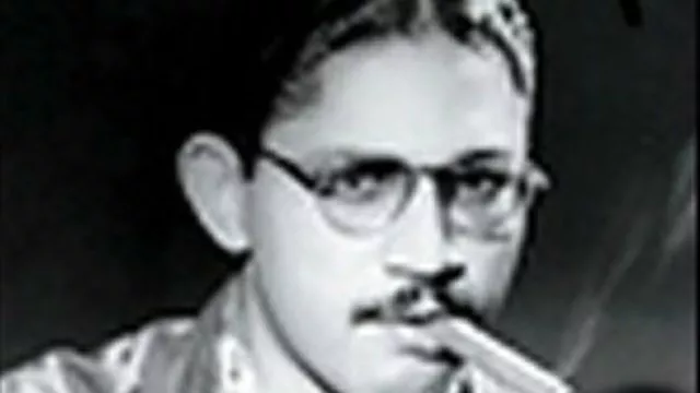 المخرج نيازى مصطفى