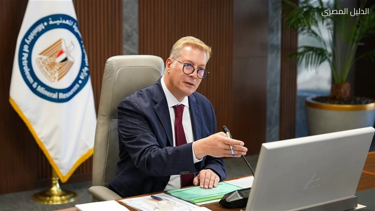 وزير البترول يصدر حركة تغييرات محدودة بشركات القطاع