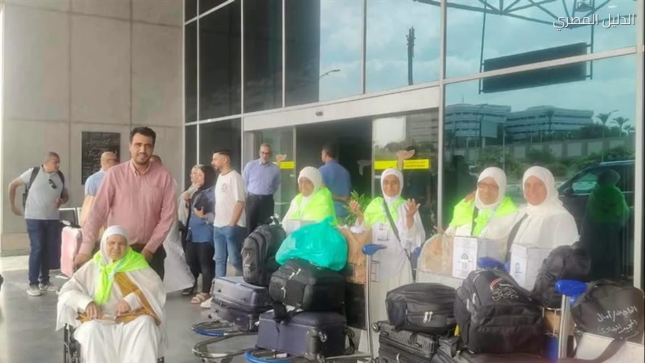 تضامن القليوبية تستقبل المعتمرات العائدات من الأراضي الحجازية