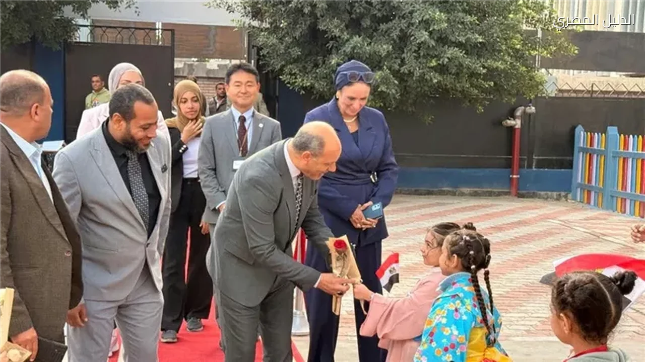 التعليم بالإسكندرية يشيد بالمدرسة المصرية اليابانية في العجمي