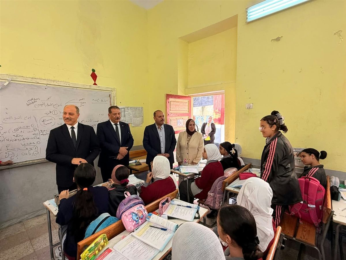 جولة الدكتور عربي أبو اليزيد بعدد من مدارس المحافظة