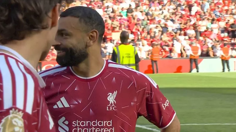 كيف عاش جمهور ليفربول يوم صلاح الأخير في النادي