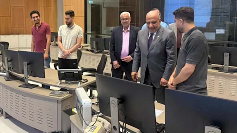 الحكومة تعلن استقرار الشبكة الكهربائية مع زيادة الأحمال إلى 36 ألف ميجاوات