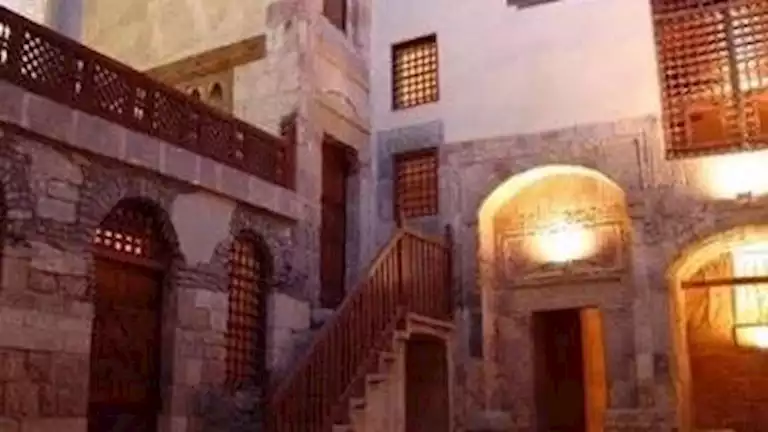 بيت الشعر العربي يحتفي بالمسيرة النقدية للدكتور أحمد يوسف علي في أمسية ثقافية جديدة