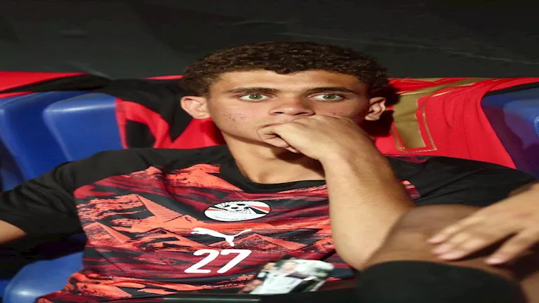 حمزة عبدالكريم يظهر لأول مرة مع منتخب مصر في 10 صور