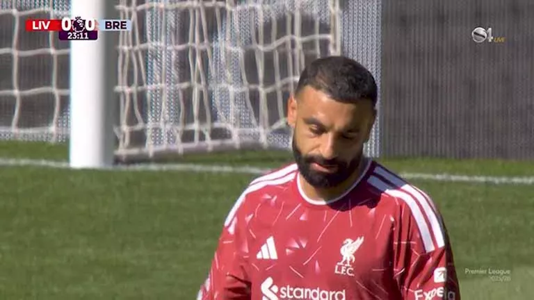صلاح يودع ليفربول بالتعادل مع برينتفورد في الشوط الأول بالدوري الإنجليزي