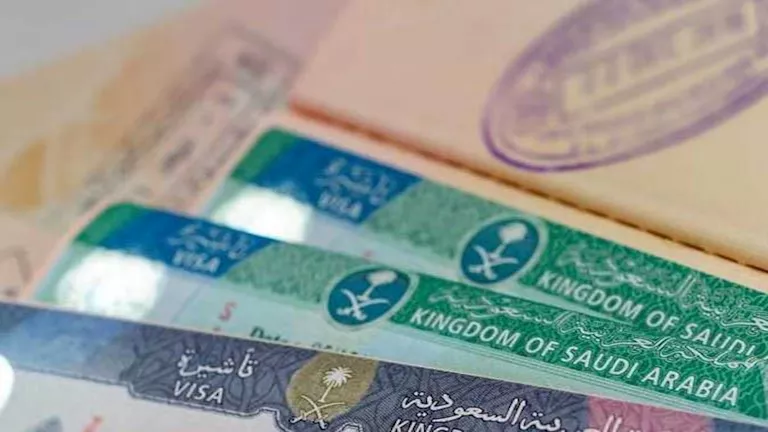 مصر تبدأ موسم العمرة 1448هـ مع فتح باب إصدار التأشيرات للمعتمرين