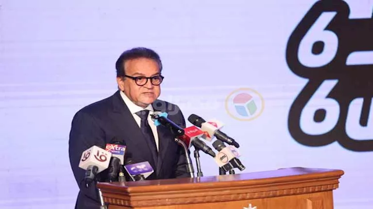 الحكومة المصرية تكرم 6 فائزين بمسابقة “أنت الحل” بجوائز ذهبية قيمتها 6 جنيهات
