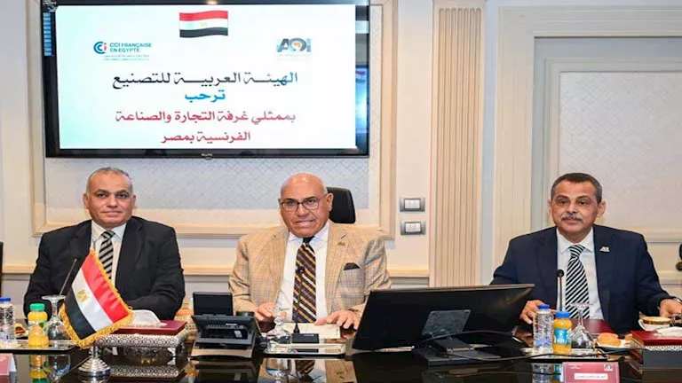 مصر تعزز شراكاتها الاستثمارية مع الشركات الفرنسية عبر “العربية للتصنيع”
