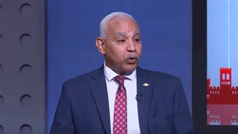 مصر: خبير عسكري يكشف عن تبادل تنازلات بين أمريكا وإيران تشمل تقليص تخصيب اليورانيوم