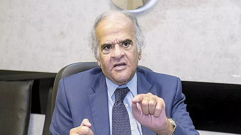 ممدوح عباس يدعو جماهير الزمالك لدعم الفريق قبل مواجهة دورتموند