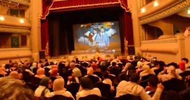 إقبال جماهيري على عرض فيلم «ولنا في الخيال حب» في نادي سينما أوبرا دمنهور