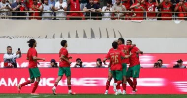 المغرب يتقدم على مدغشقر بثنائية في الشوط الأول بقيادة صيباري