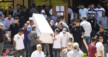 تشييع جثمان الفنانة الراحلة سهام جلال وسط حضور عائلي مقرب