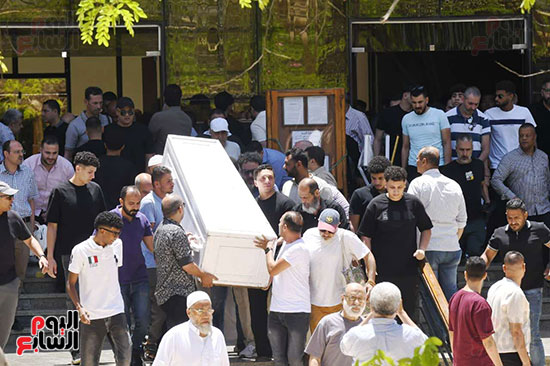 خروج جثمان سهام جلال من المسجد خروج جثمان سهام جلال من المسجد